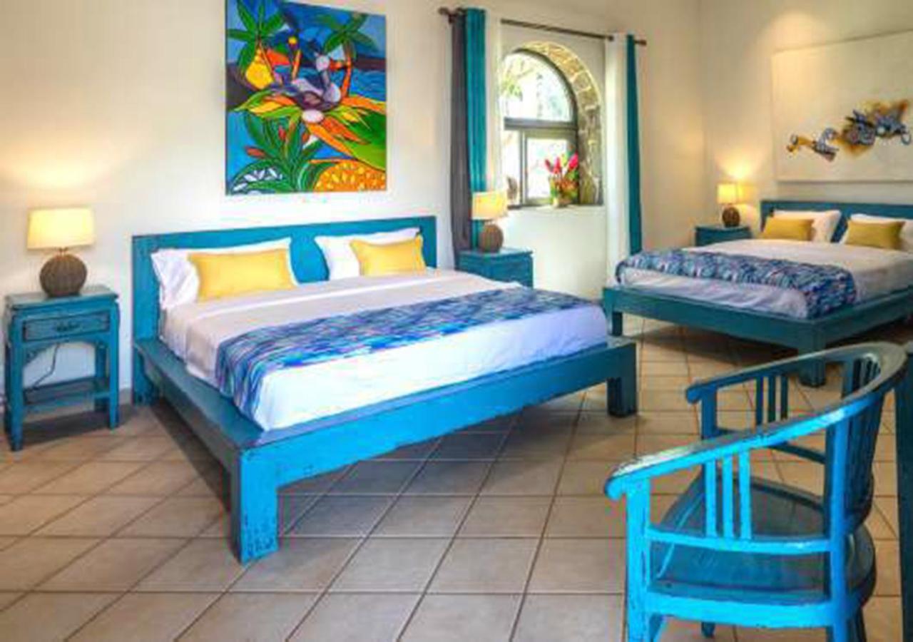 Hacienda Plaza Hotel Pereybere Beach Buitenkant foto