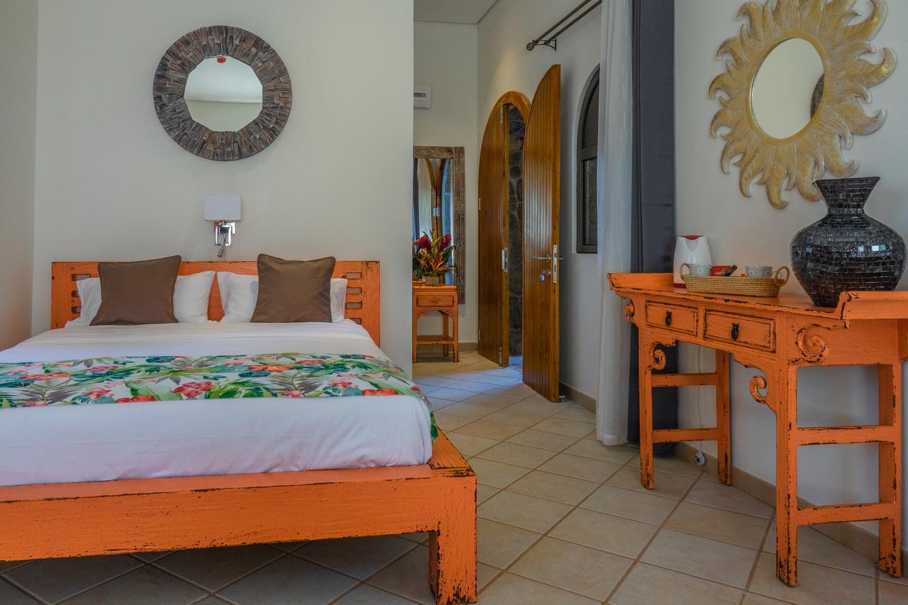 Hacienda Plaza Hotel Pereybere Beach Buitenkant foto